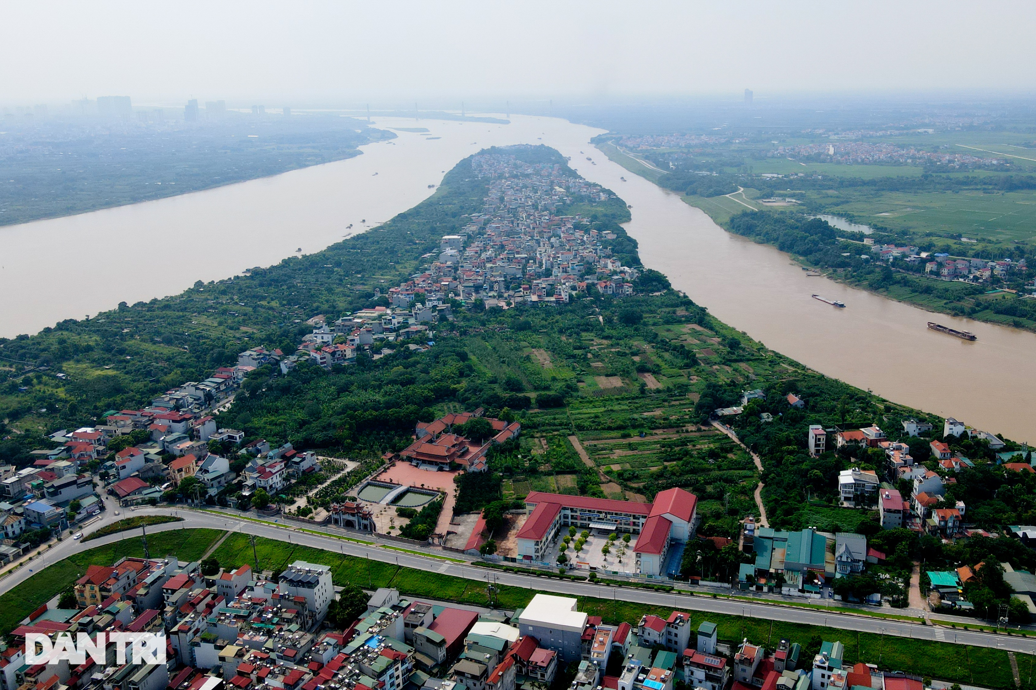 Toàn cảnh 2 khu dân cư ven sông Hồng dự kiến phải di dời theo quy hoạch - 1 Toàn cảnh 2 khu dân cư ven sông Hồng dự kiến phải di dời theo quy hoạch - 1