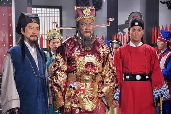 Lý do thực sự khiến Triển Chiêu Hà Gia Kính chia tay làng giải trí - 3 Lý do thực sự khiến Triển Chiêu Hà Gia Kính chia tay làng giải trí - 3