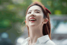 Cảnh "nóng", nhan sắc của Lưu Diệc Phi giúp "Câu chuyện Hoa Hồng" gây sốt