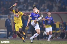 HLV Thanh Hóa: "Không ở đâu sân xấu và khốc liệt như V-League"