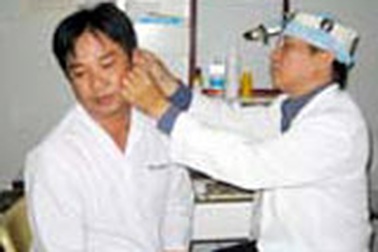 Điếc đột ngột, điều trị sớm để không mất thính lực vĩnh viễn