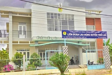 Trụ sở tiền tỷ chỉ 3 người làm việc