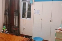 Vợ chồng trẻ kể chuyện sống... "ám ảnh" trong những hộp diêm chung cư mini