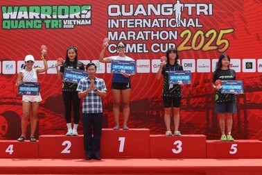 Aqua Warriors Quảng Trị 2025 vinh danh các nhà vô địch