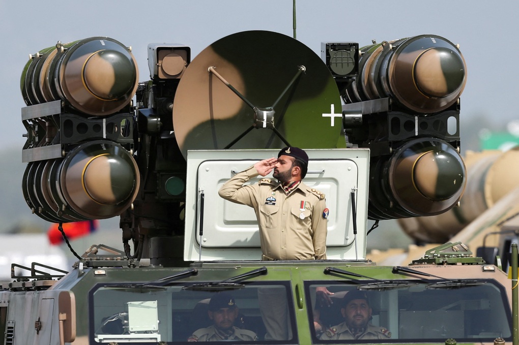 Pakistan bắn rơi 5 chiến đấu cơ Ấn Độ bằng vũ khí gì? - 1 Pakistan bắn rơi 5 chiến đấu cơ Ấn Độ bằng vũ khí gì? - 1