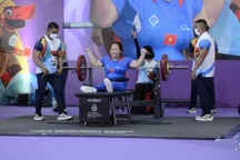ASEAN Para Games 2022: Đoàn Việt Nam bám đuổi ngôi đầu