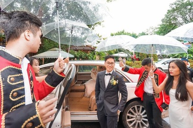 Đám cưới nhà đại gia Hải Phòng: Đón dâu bằng siêu xe, mời Tuấn Hưng đến hát