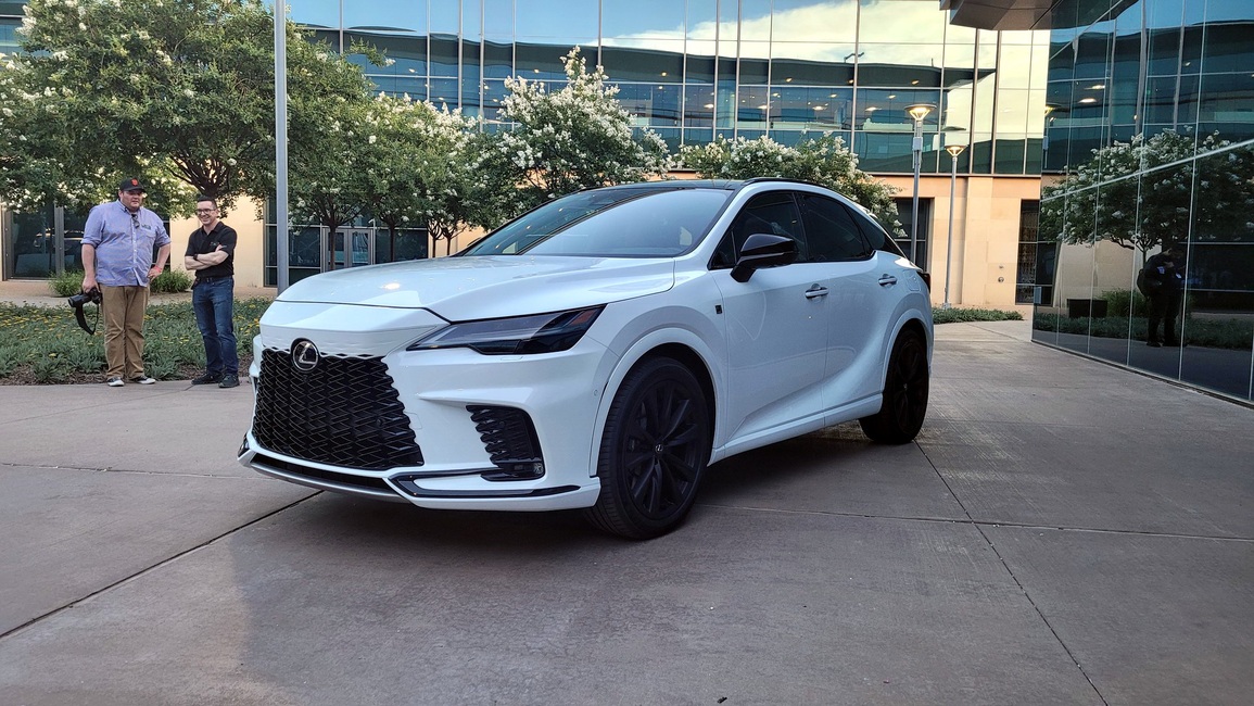 Lexus RX 2023 chính thức trình làng - 6 Lexus RX 2023 chính thức trình làng - 6