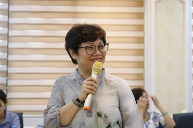 “Phụ huynh đừng bao bọc trẻ, hãy đẩy chúng ra xa”