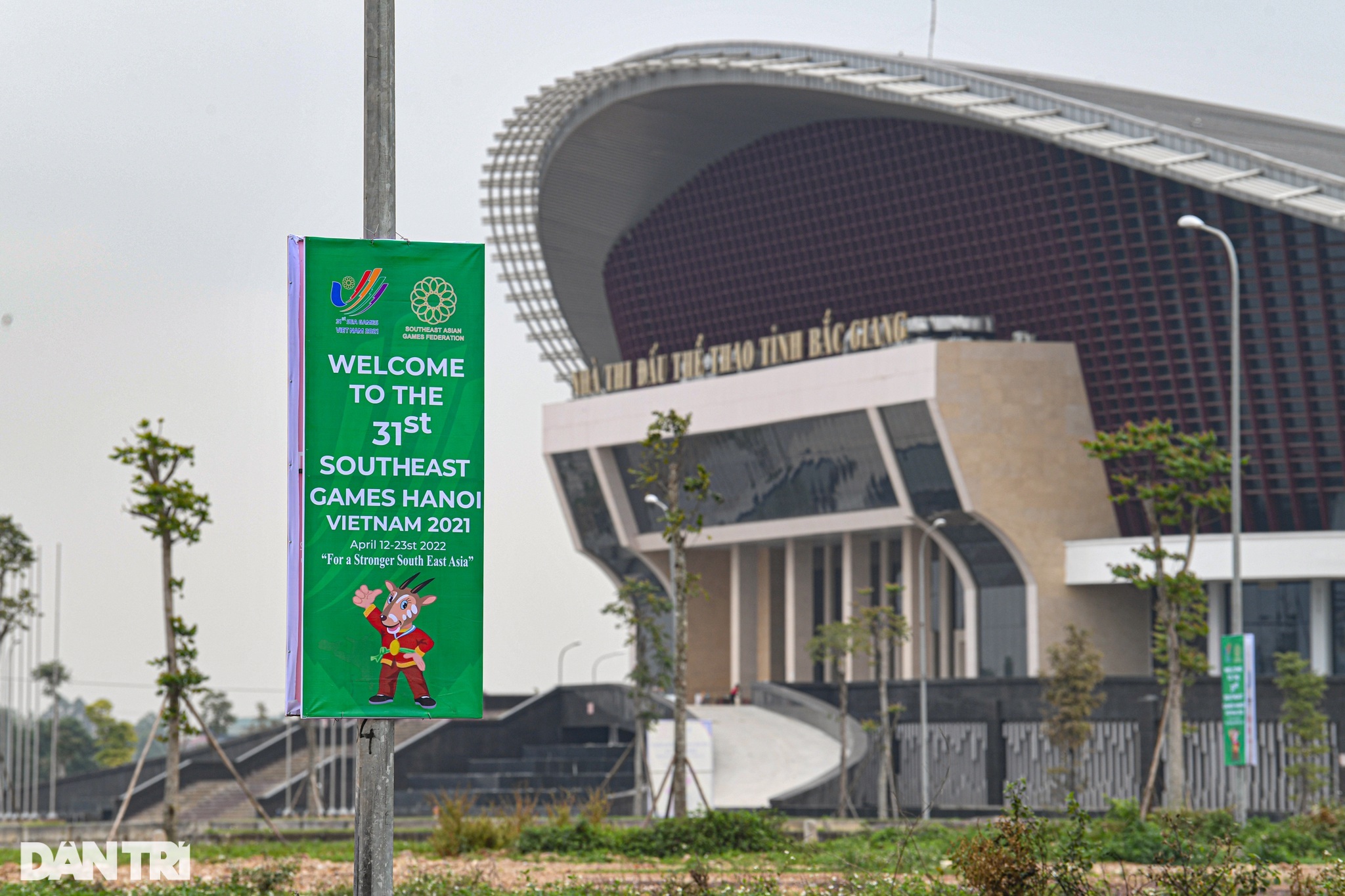 Nhà thi đấu hiện đại gần 5.000 chỗ phục vụ thi đấu cầu lông ở SEA Games 31 - 14 Nhà thi đấu hiện đại gần 5.000 chỗ phục vụ thi đấu cầu lông ở SEA Games 31 - 14
