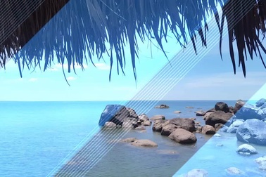 Ngắm ghềnh đá biển Lộc Bình từ chòi tranh