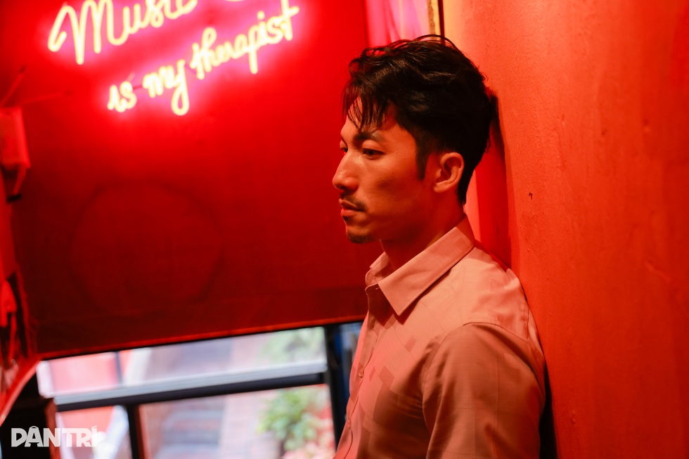 Liên Bỉnh Phát kể mối tình 5 năm với thành viên Mắt Ngọc, lý do chưa cưới - 6 Liên Bỉnh Phát kể mối tình 5 năm với thành viên Mắt Ngọc, lý do chưa cưới - 6