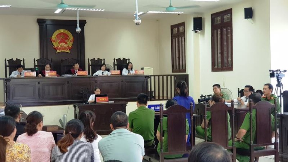 Tử hình kẻ bơm xyanua vào trà sữa nhằm giết chị họ vì yêu anh rể - 1 Tử hình kẻ bơm xyanua vào trà sữa nhằm giết chị họ vì yêu anh rể - 1