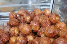 Tiệm bánh rán mỗi ngày bán hơn 2.000 chiếc, thu lời hàng triệu đồng