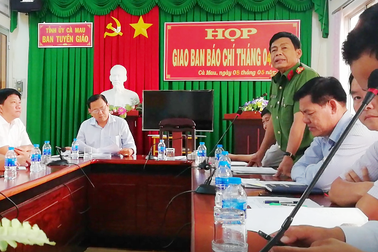 Vụ CSGT bị tố đạp vào ngực dân: Kiểm điểm, chuyển công tác Đội trưởng