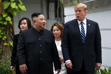 Cố vấn Nhà Trắng: Ông Trump đã cho ông Kim "nhiều lựa chọn" tại thượng đỉnh ở Hà Nội