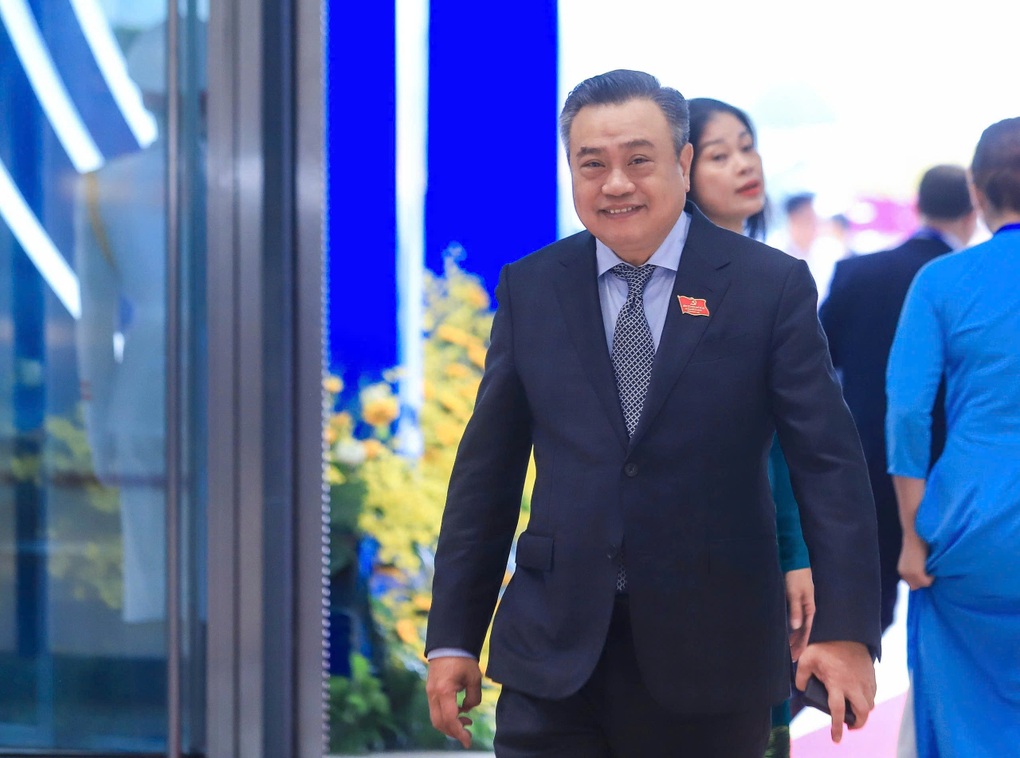 Ông Trần Sỹ Thanh làm Chủ nhiệm Ủy ban Kiểm tra Trung ương - 1