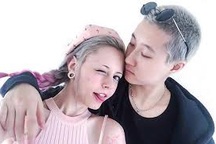 “Tình cũ” của Thành Long trách con dâu lười nhác