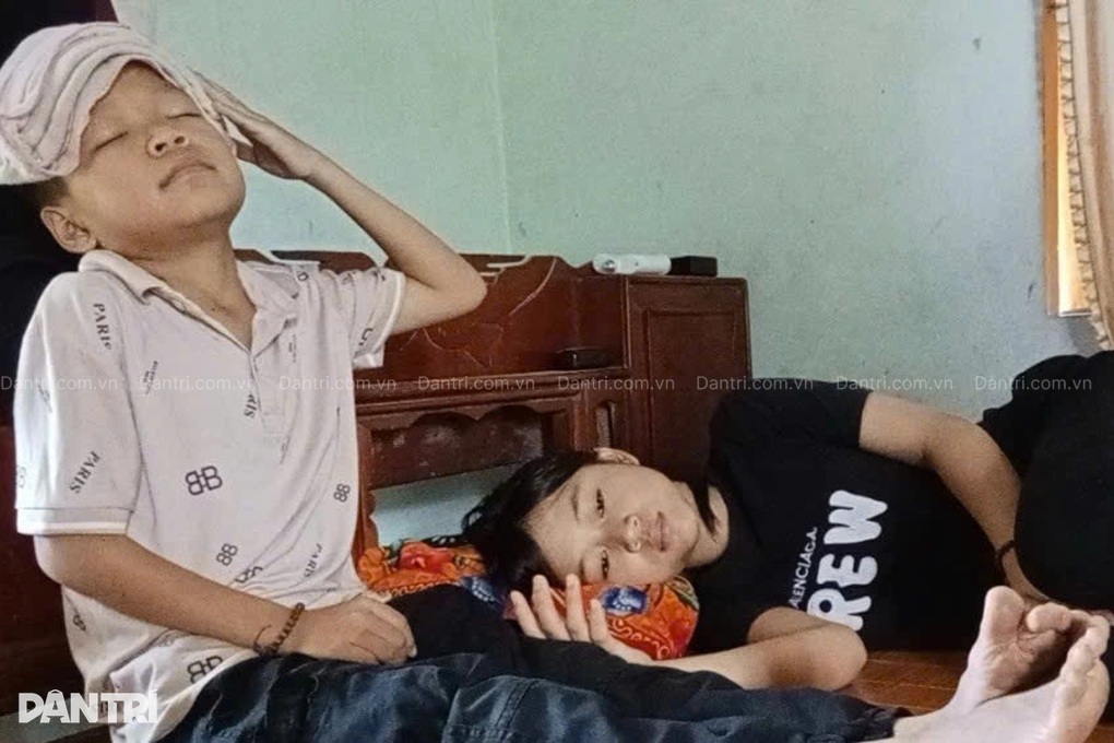Cùng quẫn gia đình 3 mẹ con mắc bệnh hiểm nghèo, không tiền cứu chữa - 1 Cùng quẫn gia đình 3 mẹ con mắc bệnh hiểm nghèo, không tiền cứu chữa - 1