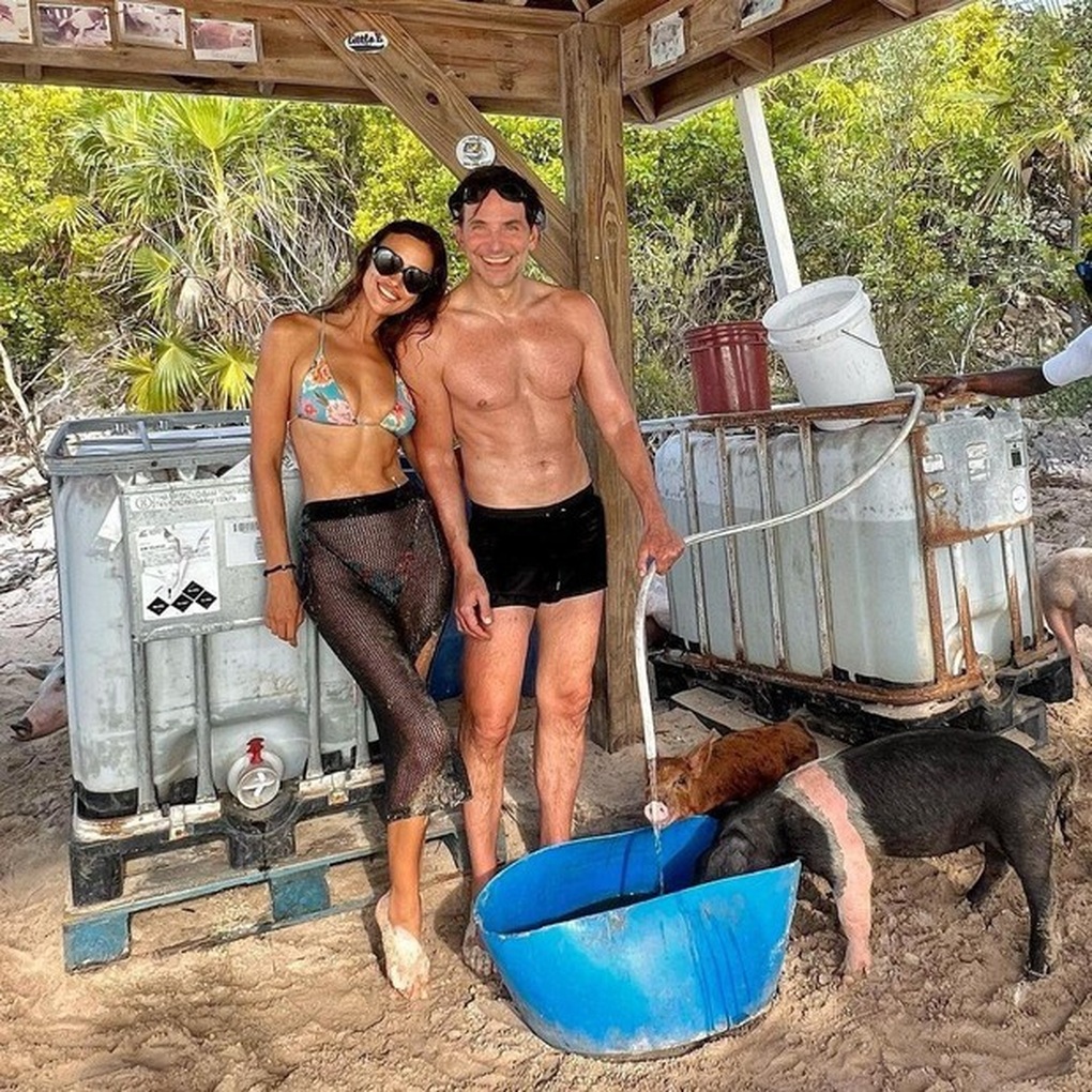 Siêu mẫu Irina Shayk muốn nối lại tình xưa với Bradley Cooper - 4 Siêu mẫu Irina Shayk muốn nối lại tình xưa với Bradley Cooper - 4