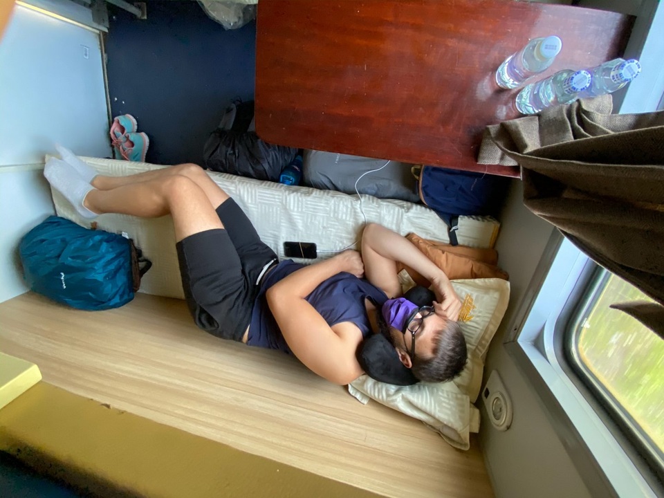 Khách Tây kể lại chuyện bị mắc kẹt vì Covid-19: “Việt Nam rất an toàn” - 4 Khách Tây kể lại chuyện bị mắc kẹt vì Covid-19: “Việt Nam rất an toàn” - 4