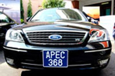 Chiều nay bắt đầu bán hồ sơ đấu giá xe APEC