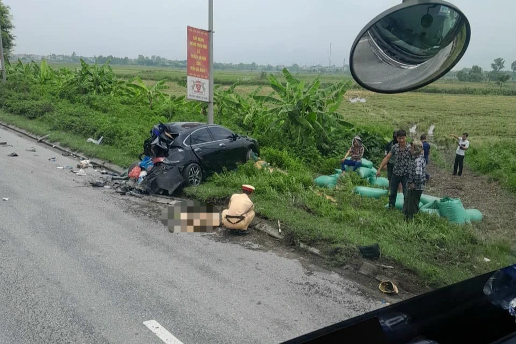 Nghi vấn xe đầu kéo đâm tử vong CSGT làm nhiệm vụ trên đường - 1 Nghi vấn xe đầu kéo đâm tử vong CSGT làm nhiệm vụ trên đường - 1