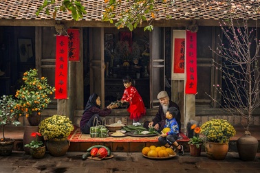 Mùa xuân thăm ngoại