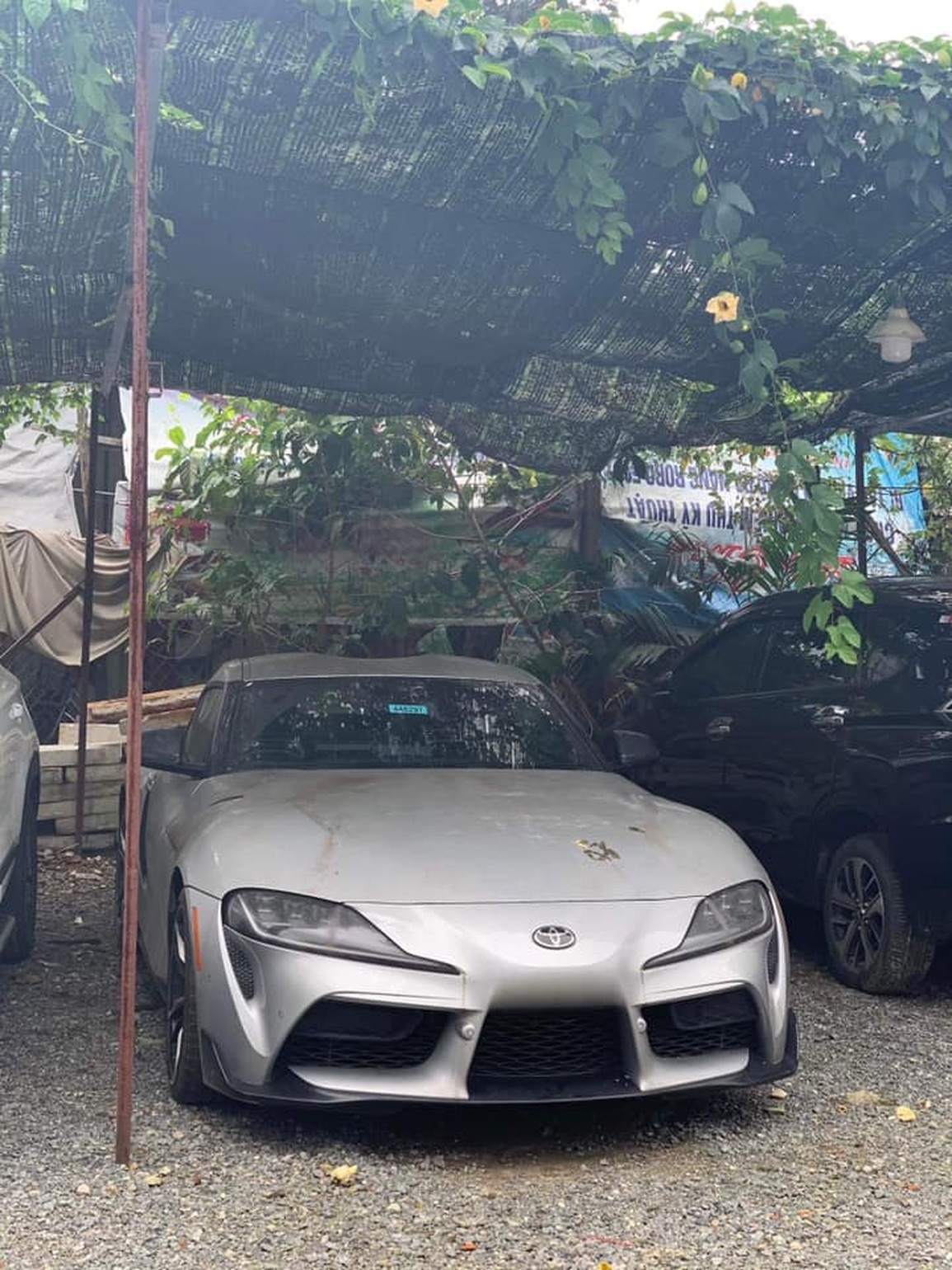Xót xa hình ảnh Toyota GR Supra độc nhất Việt Nam dầm mưa dãi nắng - 2 Xót xa hình ảnh Toyota GR Supra độc nhất Việt Nam dầm mưa dãi nắng - 2