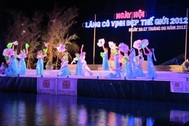 Đặc sắc lễ hội “Lăng Cô - Vịnh đẹp thế giới 2012”