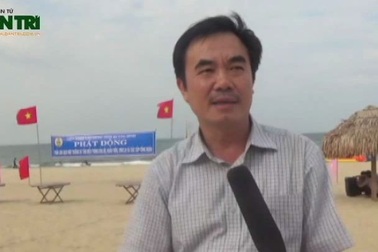 Liên đoàn Lao động Quảng Bình tổ chức phát động tuần tắm biển