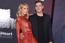 Paris Hilton: "Anh ấy khen tôi là người phụ nữ trí tuệ nhất thế giới"