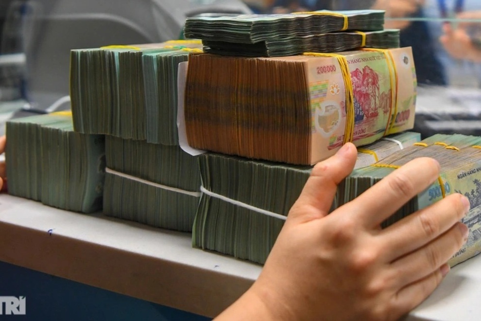 Nhà tập thể cũ được rao gần trăm triệu đồng mỗi m2, nghi ngáo giá khó bán - 2 Nhà tập thể cũ được rao gần trăm triệu đồng mỗi m2, nghi ngáo giá khó bán - 2