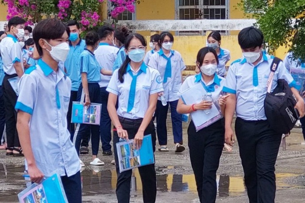Thí sinh đánh giá: Bài thi tự nhiên khó nhằn, bài xã hội dễ kiếm điểm cao - 6 Thí sinh đánh giá: Bài thi tự nhiên khó nhằn, bài xã hội dễ kiếm điểm cao - 6