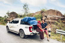Cặp đôi Việt lái ô tô đưa con đi xuyên Đông Dương: 45 ngày, gần 11.000km