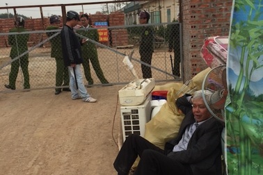 TAND Cấp cao bị chống lệnh, thêm một vụ “194 phố Huế” tại Bắc Giang?