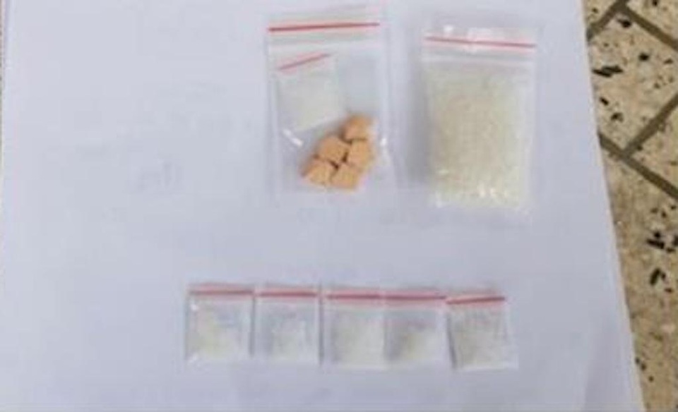 Thuê nhà, dán cách âm để  phê ma túy và bay lắc - 2 Thuê nhà, dán cách âm để  phê ma túy và bay lắc - 2