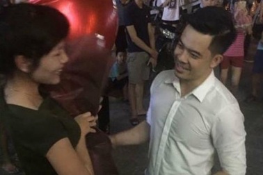 “Chồng nhà người ta” tặng quà gì mà khiến chị em phát hờn như vậy?