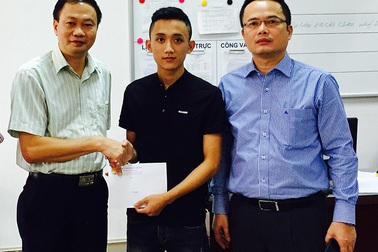 Cậu học trò có hoàn cảnh éo le đã trở thành tân SV Học viện Ngân hàng