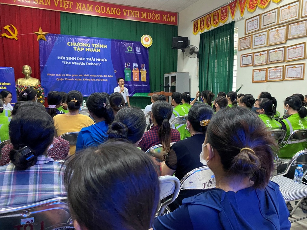 Mô hình giúp Unilever Việt Nam phân loại, thu gom 12.000 tấn rác thải nhựa - 3 Mô hình giúp Unilever Việt Nam phân loại, thu gom 12.000 tấn rác thải nhựa - 3