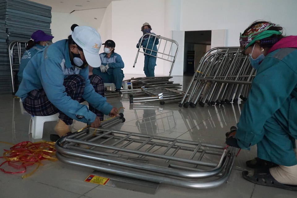Đà Nẵng tháo dỡ bệnh viện dã chiến đưa ra Hải Dương phục vụ chống dịch - 2