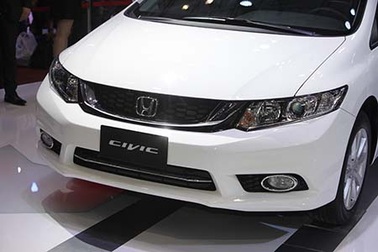 Honda Civic 2015 tại Việt Nam sẽ không trang bị hộp số sàn