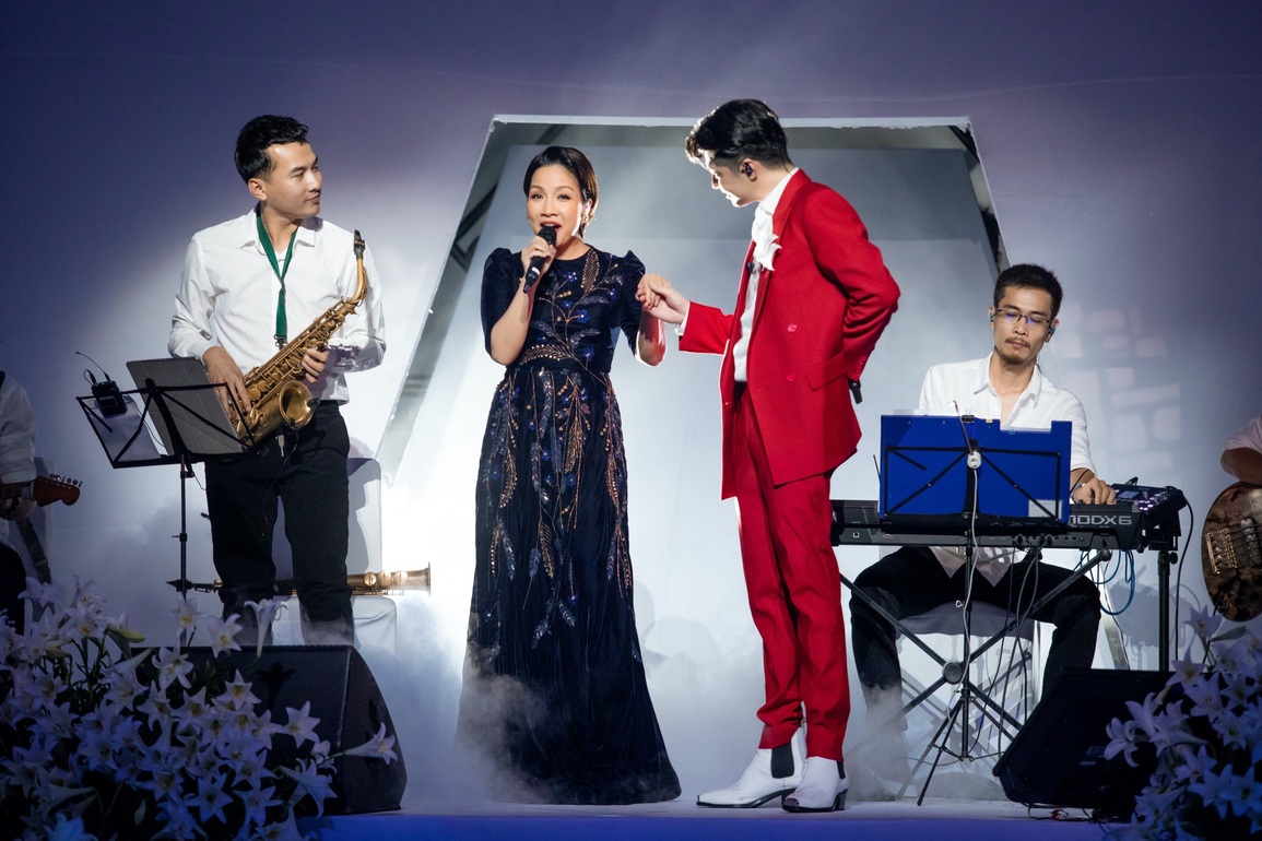 Noo Phước Thịnh tiết lộ vừa vượt qua trầm cảm, đường tình trắc trở - 4 Noo Phước Thịnh tiết lộ vừa vượt qua trầm cảm, đường tình trắc trở - 4