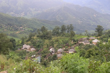 Sắp xếp nơi ở mới để 230 hộ dân rời khu vực nguy cơ thiên tai