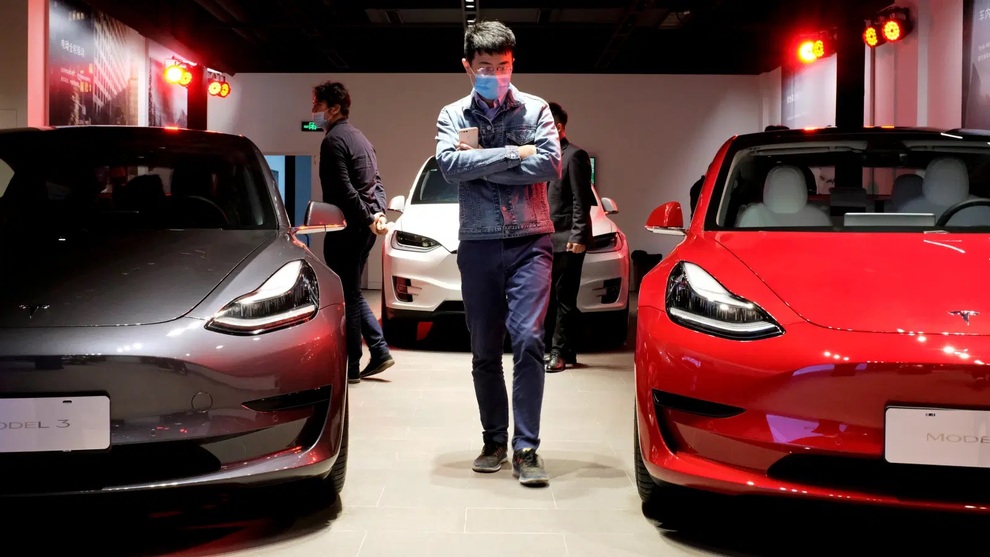 Tesla triệu hồi gần như toàn bộ xe sản xuất tại Trung Quốc vì lý do an toàn - 1 Tesla triệu hồi gần như toàn bộ xe sản xuất tại Trung Quốc vì lý do an toàn - 1
