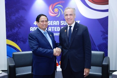 Thủ tướng Phạm Minh Chính gặp lãnh đạo các nước Campuchia, Canada và Brazil