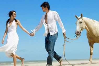 23 ý tưởng hẹn hò lãng mạn mùa Hè