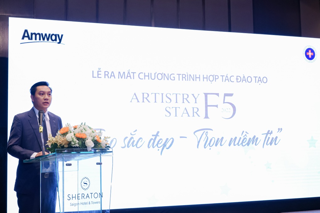 Amway Việt Nam phối hợp ra mắt chương trình đào tạo chăm sóc sắc đẹp chuyên sâu - 2 Amway Việt Nam phối hợp ra mắt chương trình đào tạo chăm sóc sắc đẹp chuyên sâu - 2