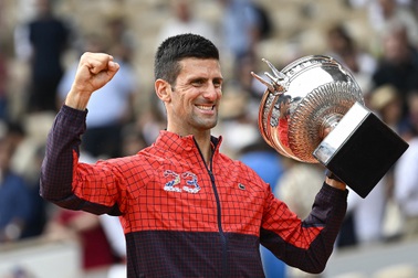 Djokovic trở lại ngôi số một thế giới, Nadal xuống vị trí thứ 136 ATP