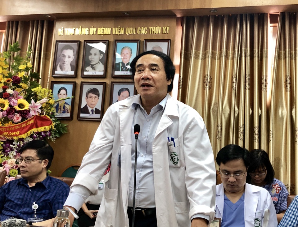 Bệnh viện Bạch Mai giải thể hàng loạt đơn vị dịch vụ, đóng cửa nhà tang lễ - 3 Bệnh viện Bạch Mai giải thể hàng loạt đơn vị dịch vụ, đóng cửa nhà tang lễ - 3